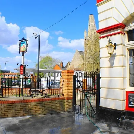 Bed & Breakfast The Castle Bar London
