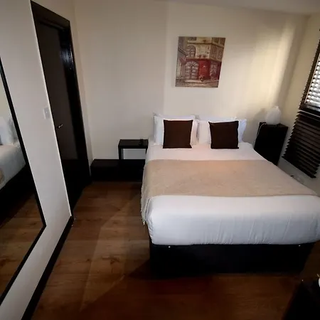 Pasha - 3* Boutique