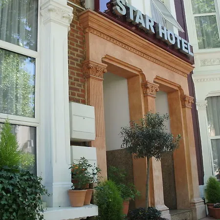 מלון Star