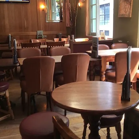 The Fitzrovia Belle
