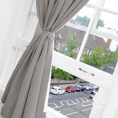 Hotel William 3*