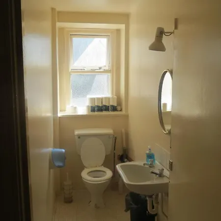 4 Star Piccadilly Отель Лондон