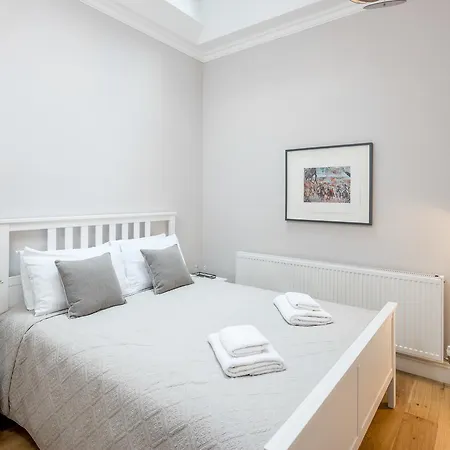 The Linden Gardens Apartment London