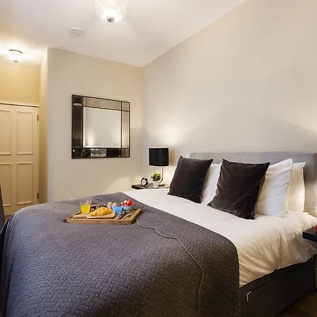 Apartment The Linden Gardens *