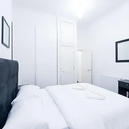Apartment Knightsbridge Apartments