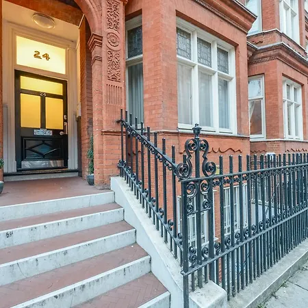 Knightsbridge Apartments London