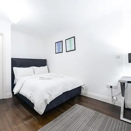 Knightsbridge Apartments
