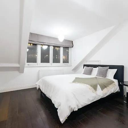 Knightsbridge Apartments
