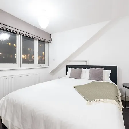 Apartment Knightsbridge Apartments