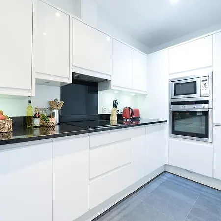 Knightsbridge Apartments Apartment London
