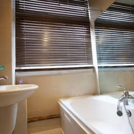 Apartment Sofia House London