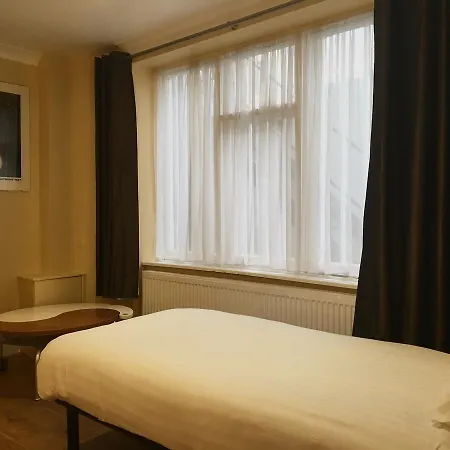 Otel Excelsior 2*
