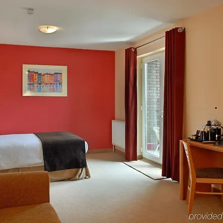 Antoinette Wimbledon Hotel