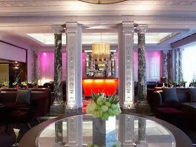 Swissotel The Howard Hotel 5*