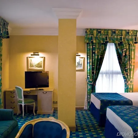 Hotel Thistle Westminster 4*
