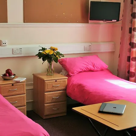 Belvedere House Hostel *