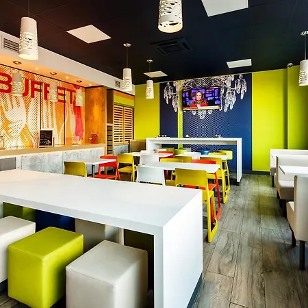 Hotel Ibis Budget London 2*