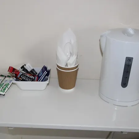 Guest house Wharf 2*