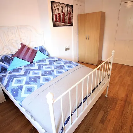 Guest Braintree London