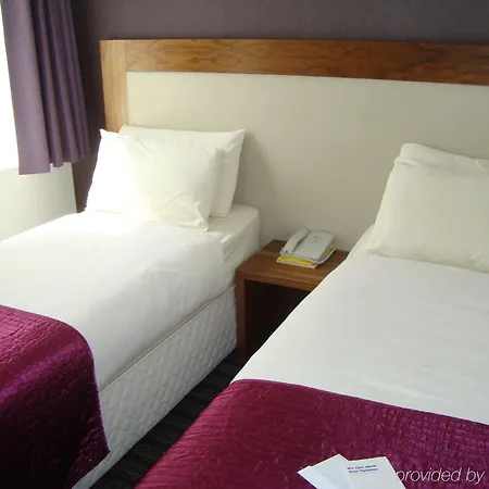Ambassadors Hotel