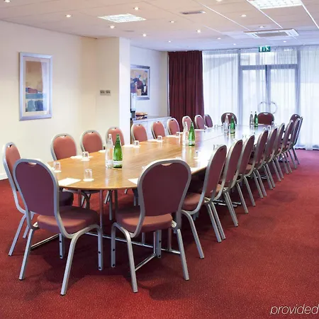 Express Park Royal By Ihg Hotel Londýn