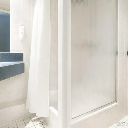 Express Limehouse By Ihg Hotel