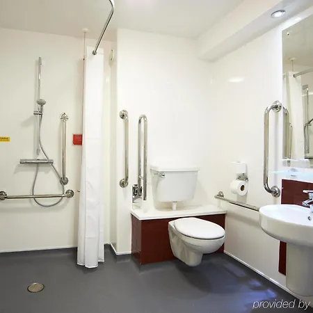 Ibis Budget London Heathrow Central 3* Cranford