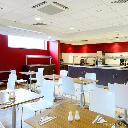 Travelodge Waterloo Londýn