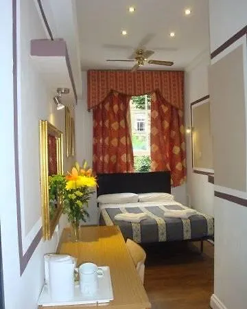 Gasthof Holland Court London