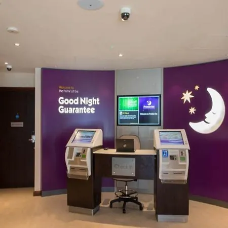 Premier Wandsworth 3* London