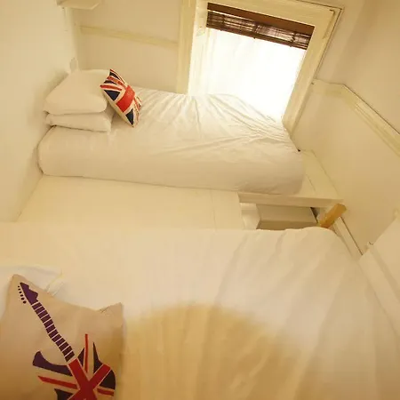 Green Park Hotel 3*