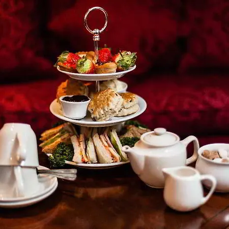 Hotel The Academy - Small Luxury Of The World 5*