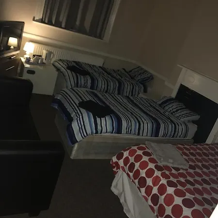 The Elmhurst Hotel