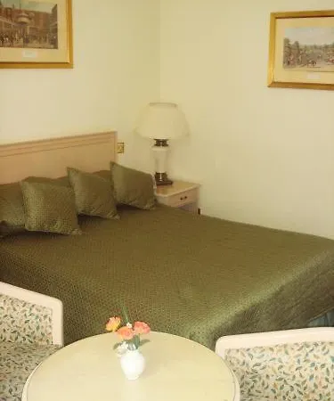 Derby Kensington Hotel London