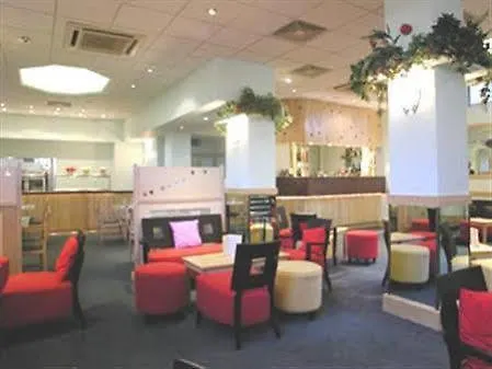 Premier Hammersmith Hotel 3*
