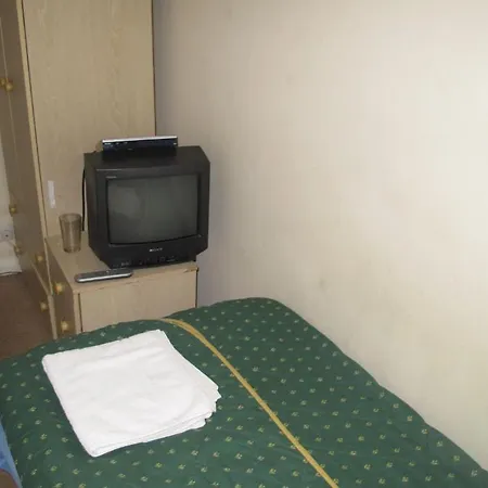 Guest house Chiswick Court - *