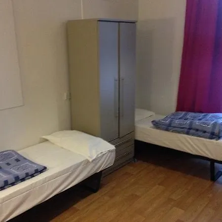 Belvedere House Hostel *