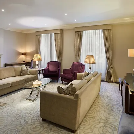 The Landmark 5*