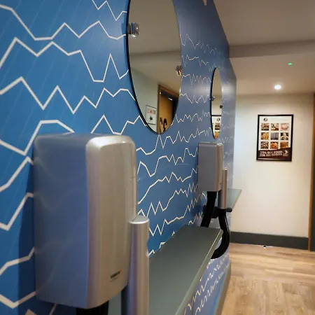 St Christopher's Liverpool Street Hostel *