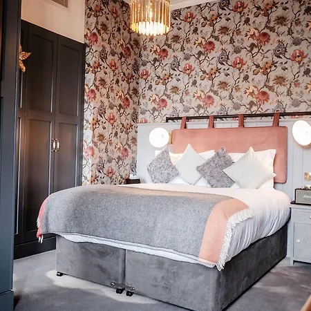 Half Moon Hotel