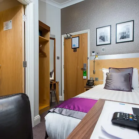 Western Victoria Palace 3* Londyn