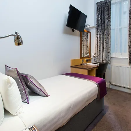 Western Victoria Palace 3*