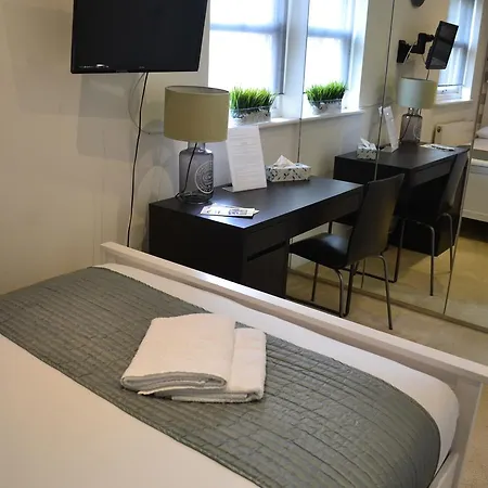 Islington Serviced Guest house London