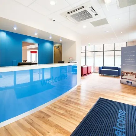 Travelodge Greenwich High Road Otel 3*