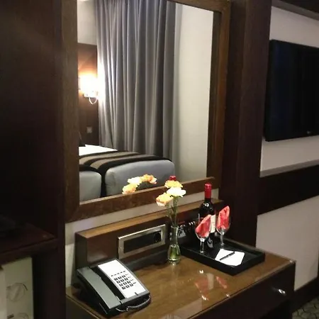 Hotel Park Avenue Baker Street 4*
