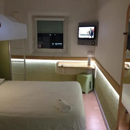Ibis Budget London 2*