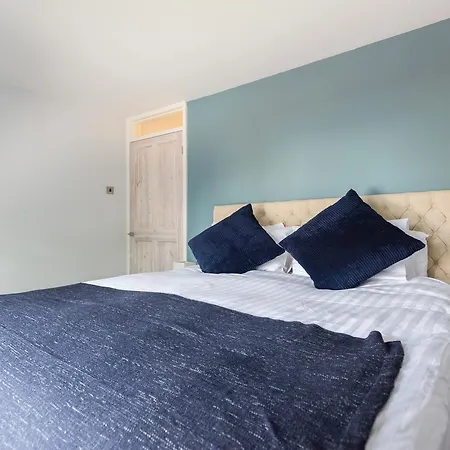 Second Nest Nine Elms * 런던