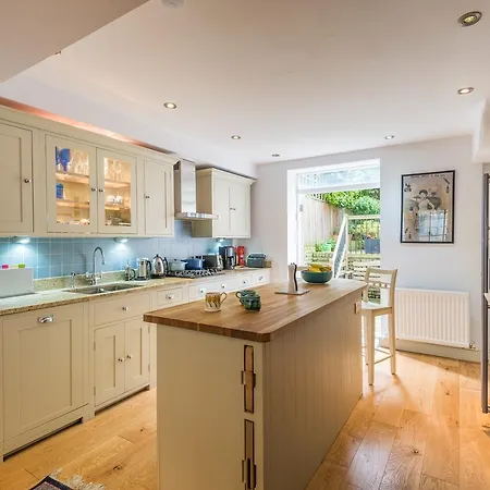 Holiday home Large Family In Fulham *