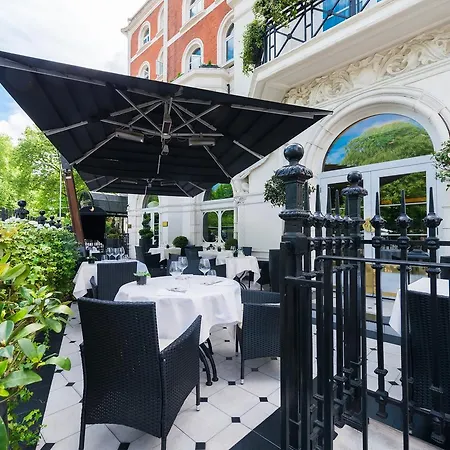 60 Hyde Park Gate Hotel 5*