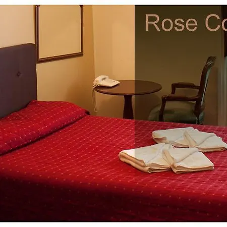 Rose Court 3*